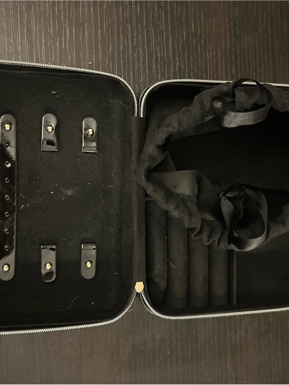 Black Hard Shell Jewelry Case